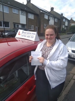 1st August and first test pass of the month.<br />
Huge congratulations go to Chloe, who passed her driving test today in Buxton and with only 7 driver faults.<br />
You handled the nerves really well and smashed it, well done you.<br />
It´s been an absolute pleasure taking you for lessons, enjoy your independence and stay safe 😁👏👏👏👏